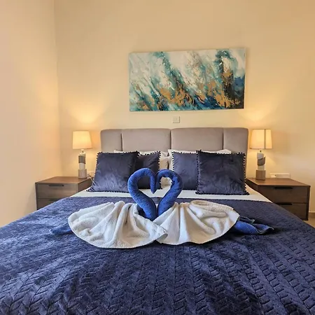 Apartman Violetta Apartment, Ground Floor Pool View Paralímni