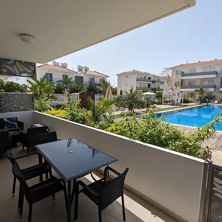 Violetta Apartment, Ground Floor Pool View *