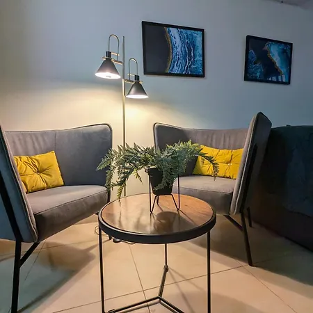 Violetta Apartment, Ground Floor Pool View * Paralimni