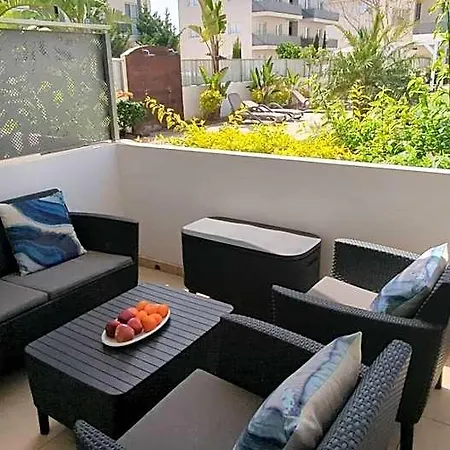 Violetta Apartment, Ground Floor Pool View