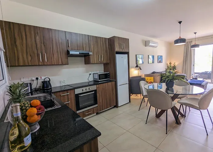 Violetta Apartment, Ground Floor Pool View * Paralimni