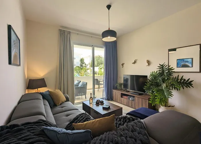 Apartmán Violetta Apartment, Ground Floor Pool View *